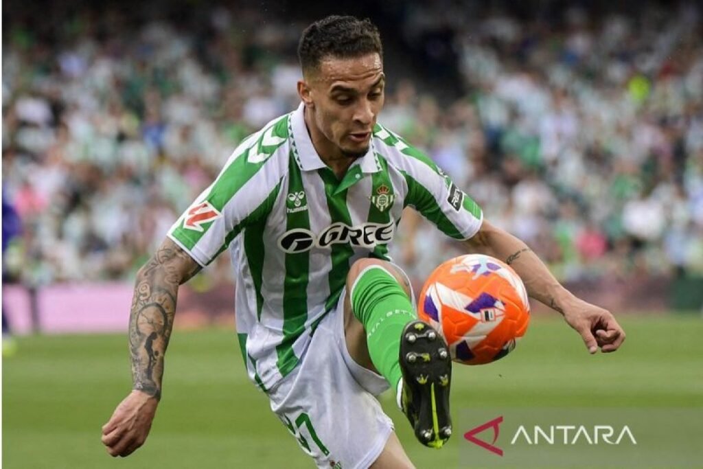 Antony serta juga Abde bawa Real Betis ke final Turnamen Conference Europa