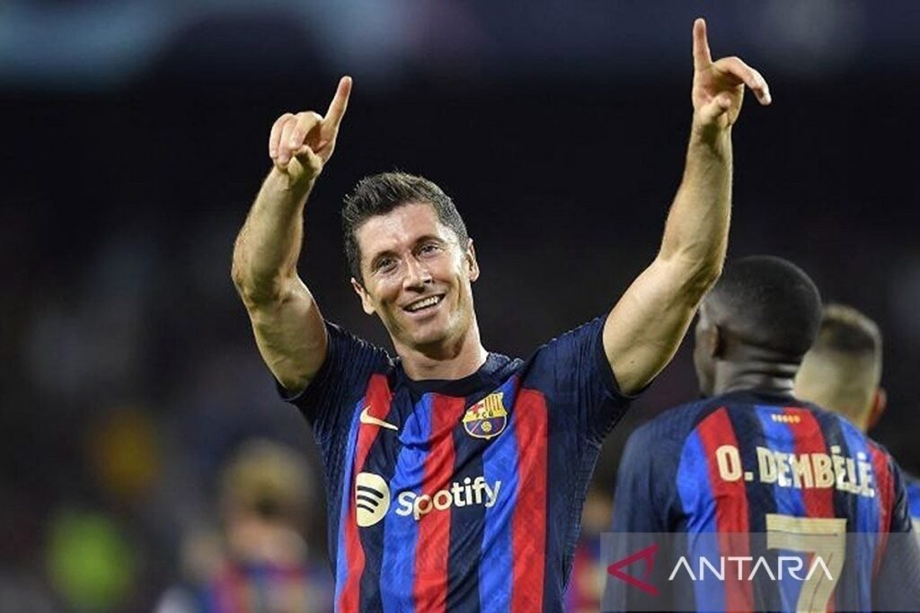 Robert Lewandowski akan mulai dari bangku cadangan lawan Inter