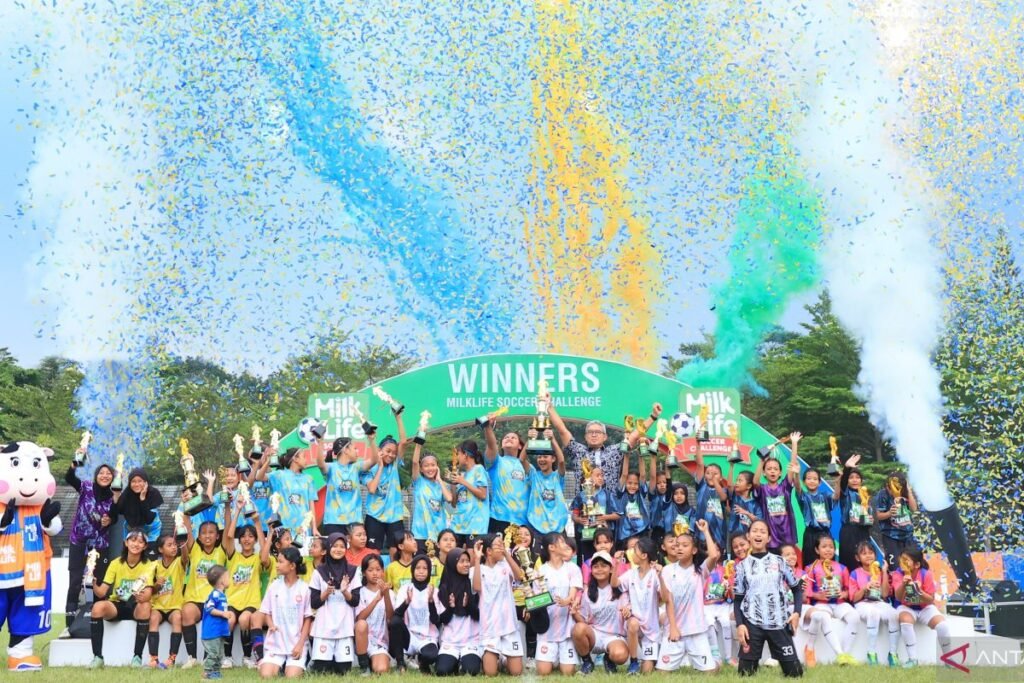 Anggota MilkLife Soccer Challenge seri Bandung 2025 naik signifikan