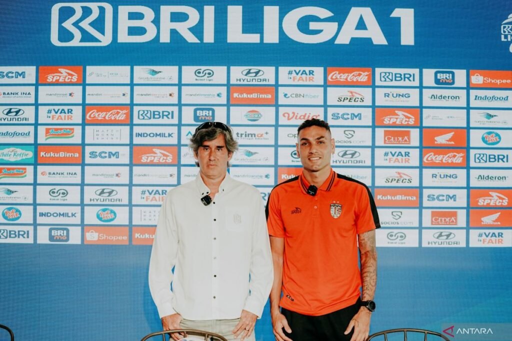 Irfan Jaya juga Jaimerson pilih jalur berbeda pada Bali United