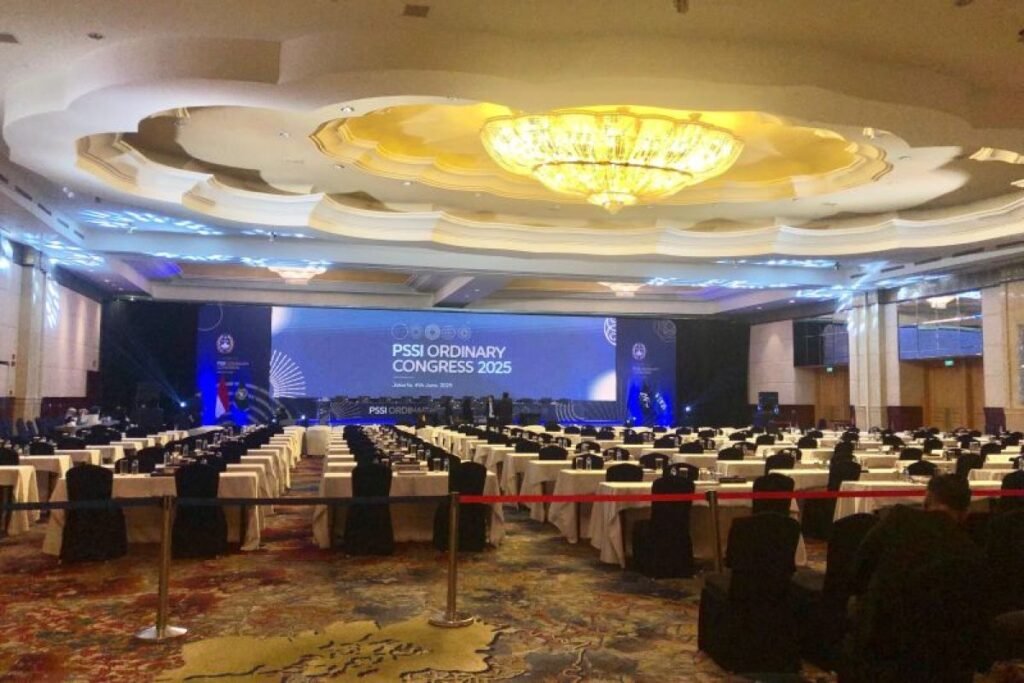 Erick Thohir dipanggil ke Istana, Kongres Biasa PSSI ditunda sementara