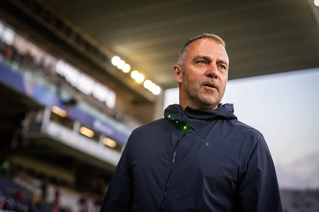 Hansi Flick dinobatkan sebagai pembimbing terbaik Turnamen Spanyol 2024/25