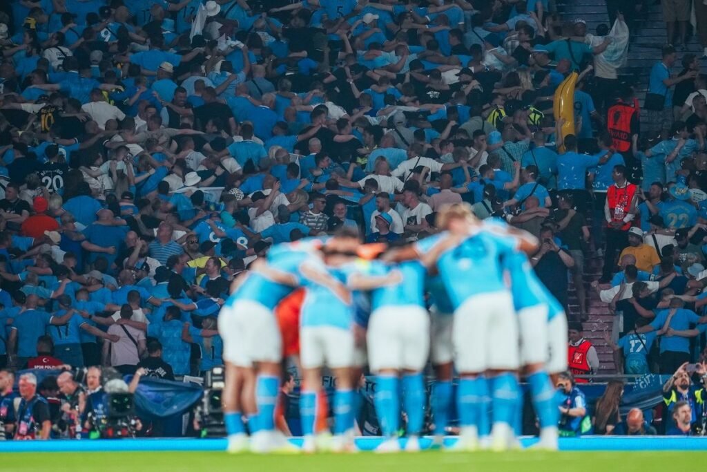 Manchester City didenda lebih banyak banyak dari Rp21 miliar oleh Premier League