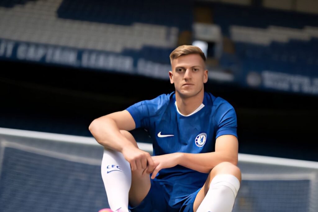 Pelatih Chelsea berharap Liam Delap beradaptasi cepat