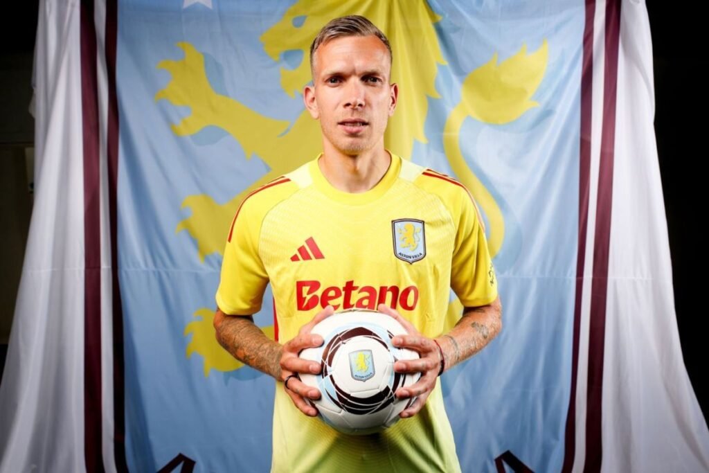 Aston Villa dapatkan Marco Bizot dari Prancis