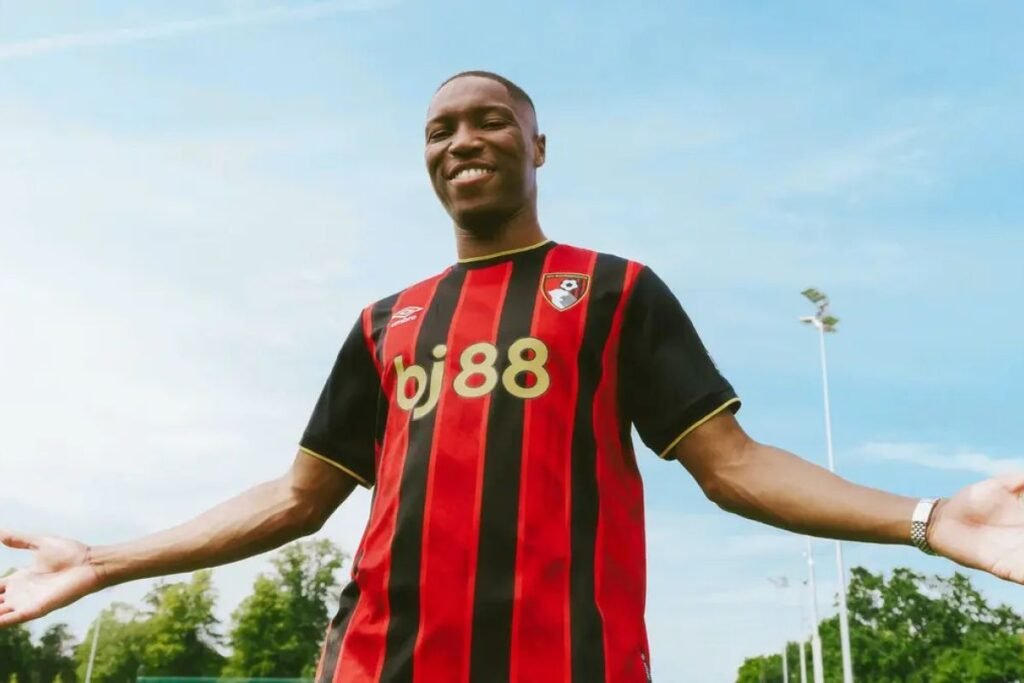 Bournemouth resmi umumkan proses Bafode Diakite dari Lille