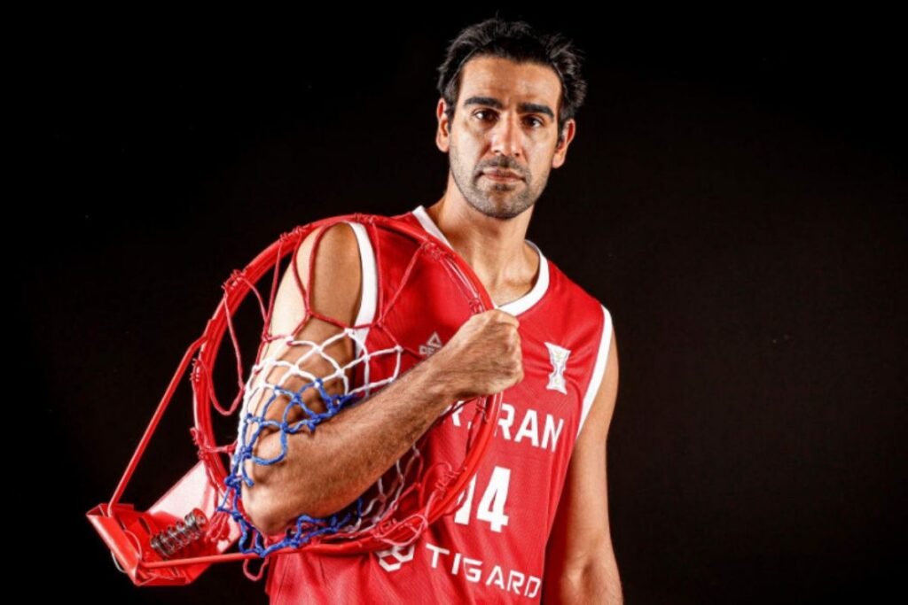 Arsalan Kazemi pimpin Iran di area tempat Piala Asia FIBA 2025 dengan keteladanan