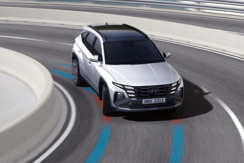 Cara kerja mobil hybrid: Kombinasi mesin bensin juga motor listrik