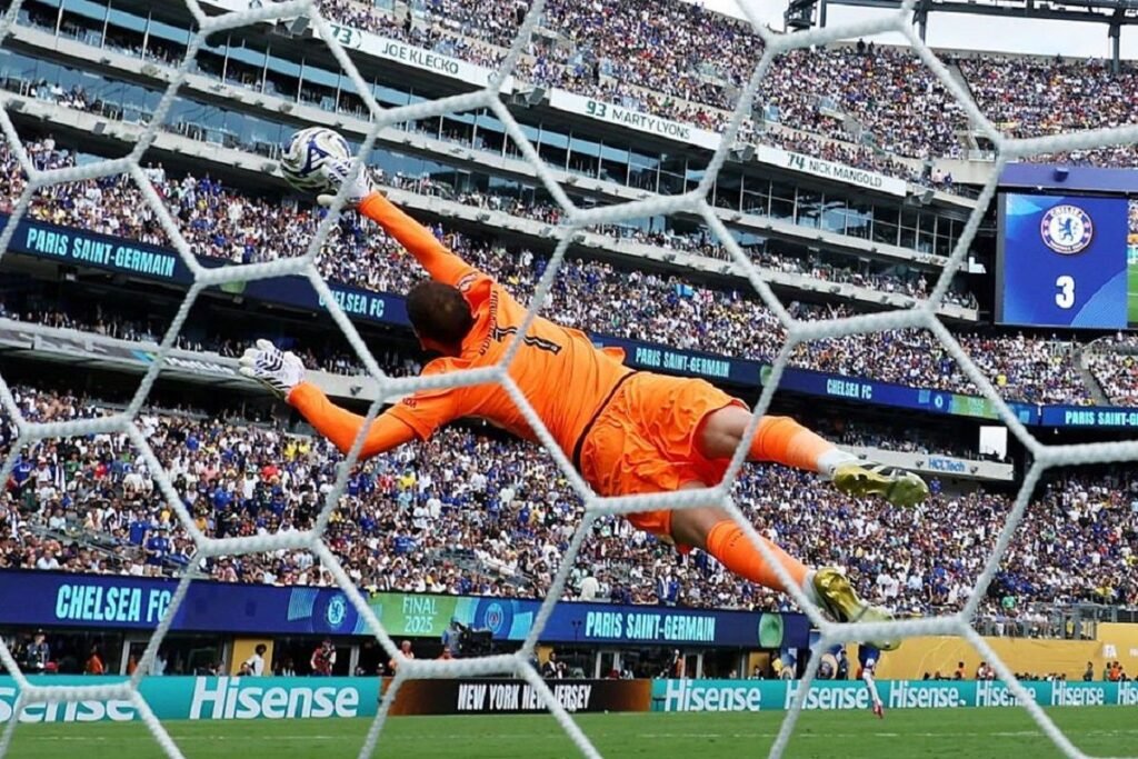 Manchester United sanggup datangkan Donnarumma dengan tarif hemat