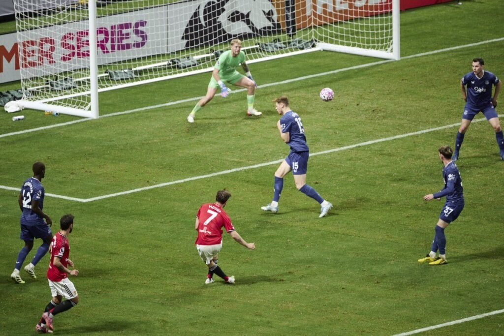 Seri 2-2 lawan Everton, United juara Premier League Summer Series