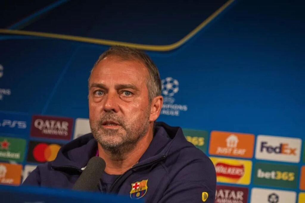 Hansi Flick legawa Barcelona telan kekalahan dari Sevilla