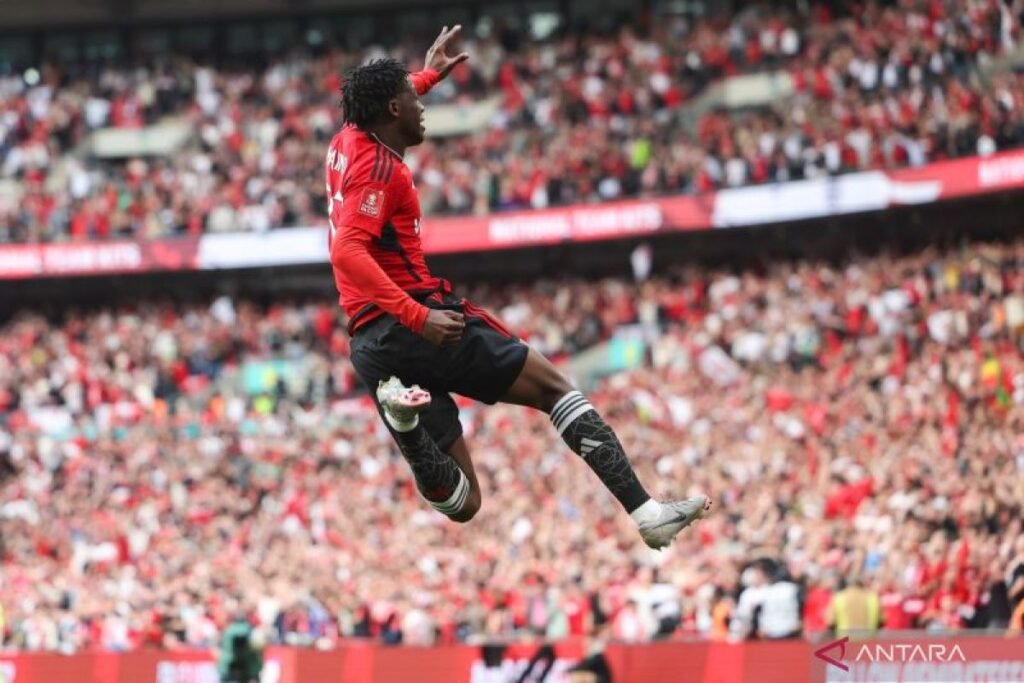 Mainoo dan juga Zirkzee dirumorkan tinggalkan United pada Januari