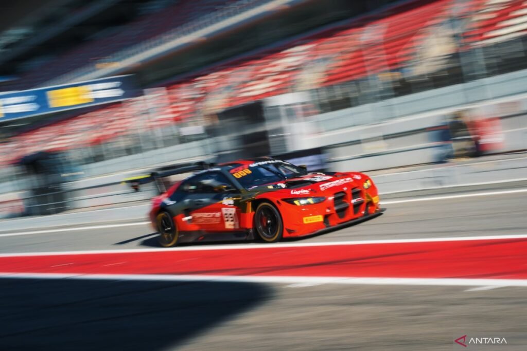 Sean Gelael melonjak dari P11 untuk finis P4 ke GTWCE 2025