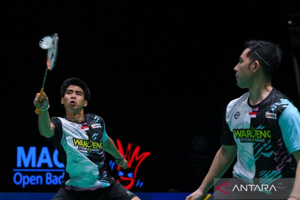 Sabar/Reza akhiri perlawanan Rian/Rahmat pada pada 16 besar French Open 2025