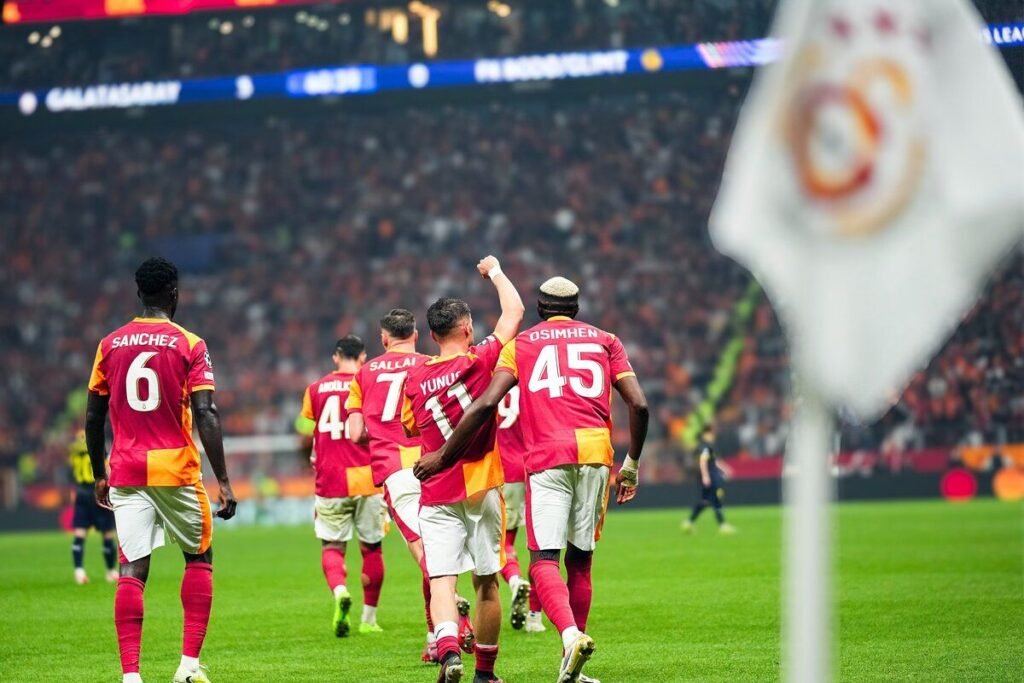 Osimhen bersinar, Klub sepak bola Klub sepak bola Galatasaray taklukkan Bodo/Glimt dengan skor 3-1