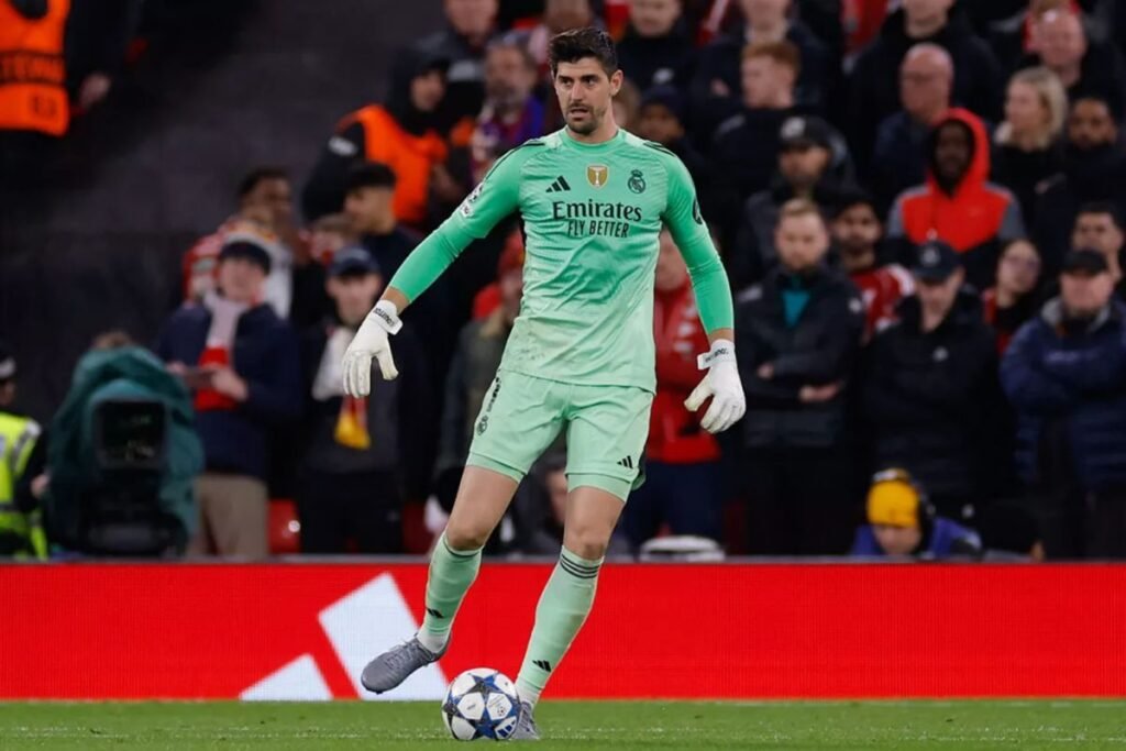 Thibaut Courtois dipastikan absen bela Real Madrid lawan Olympiakos
