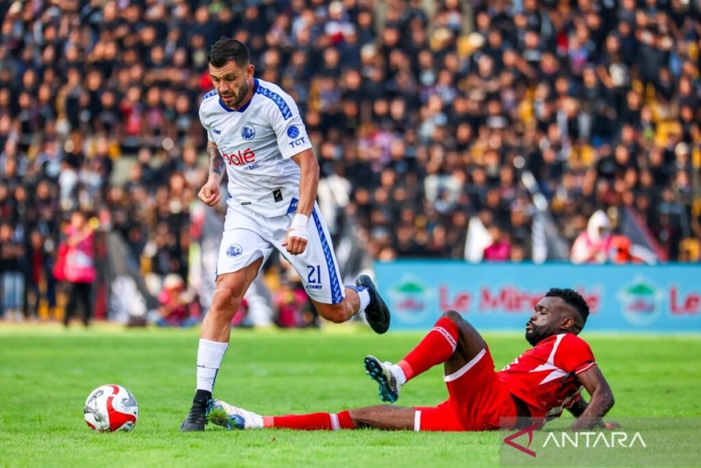 Isyarat pertandingan Arema vs Dewa United ke pekan ke-5 Super League