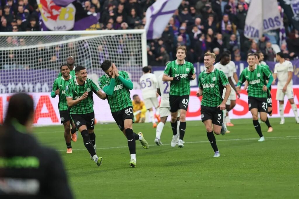Jay Idzes tampil kokoh, Sassuolo lakukan comeback 3-1 berhadapan dengan Fiorentina