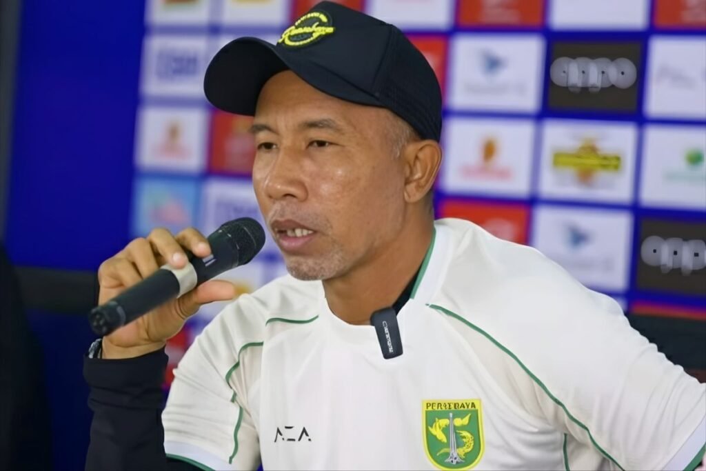 Uston Nawawi ingatkan pemain Persebaya tiada remehkan Persijap