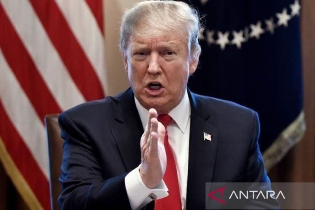 Trump isyaratkan kemungkinan Amerika Serikat pertempuran dengan Venezuela