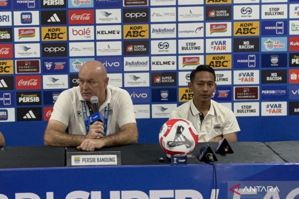 Hodak sebut Persib layak menang berhadapan dengan Persija Ibukota