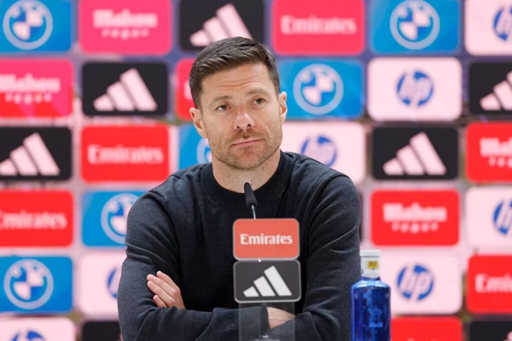 Hansi Flick yakin Xabi Alonso akan segera kembali pimpin proyek besar