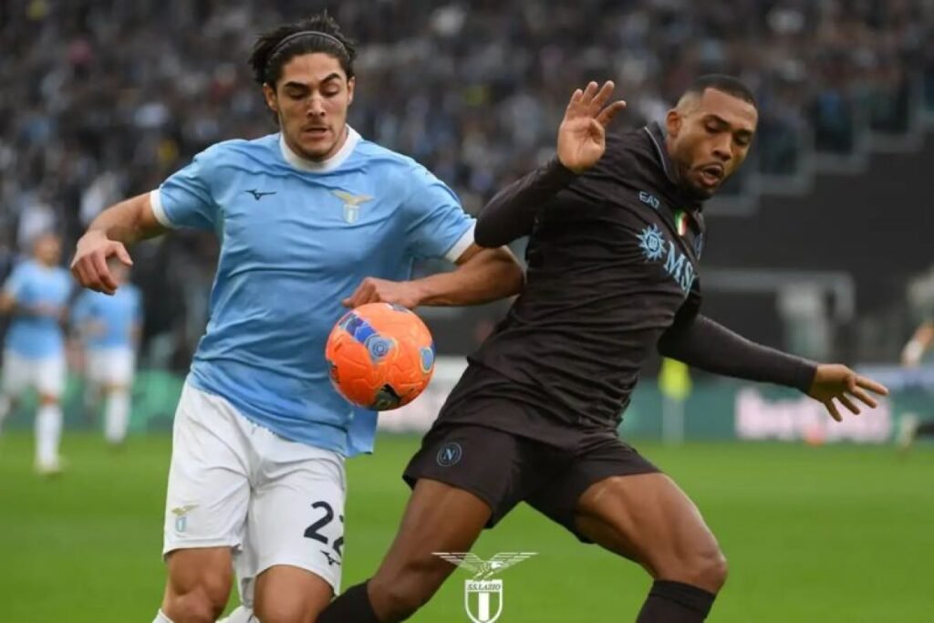 Tiga kartu merah warnai kemenangan klub klub Napoli berhadapan dengan Lazio 2-0