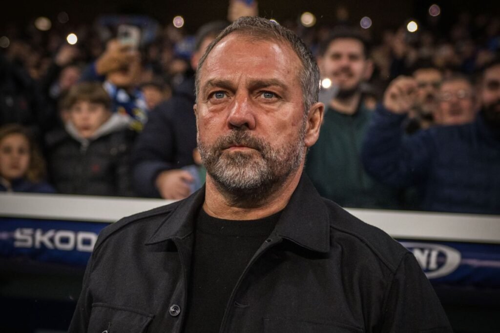 Flick belum bisa jadi semata pastikan masa depan Lewandowski