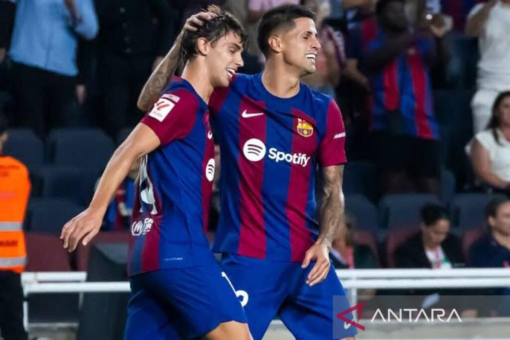 Profil dan juga jejak karier Joao Cancelo, sosok bek baru Barcelona 