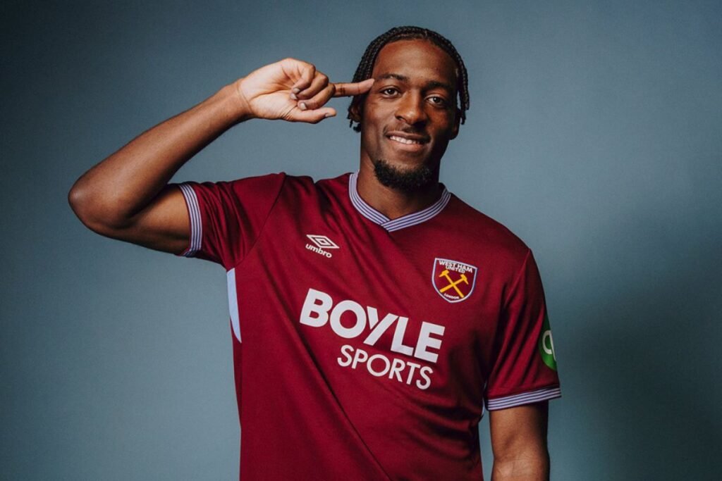 Axel Disasi mungkin debut untuk West Ham di dalam laga lawan Burnley