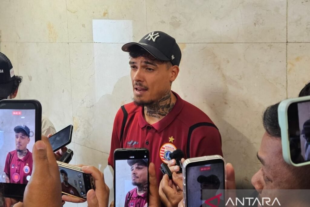 Shayne Pattynama siap bersaing pada di Persija dan juga tak sabar debut ke pada JIS