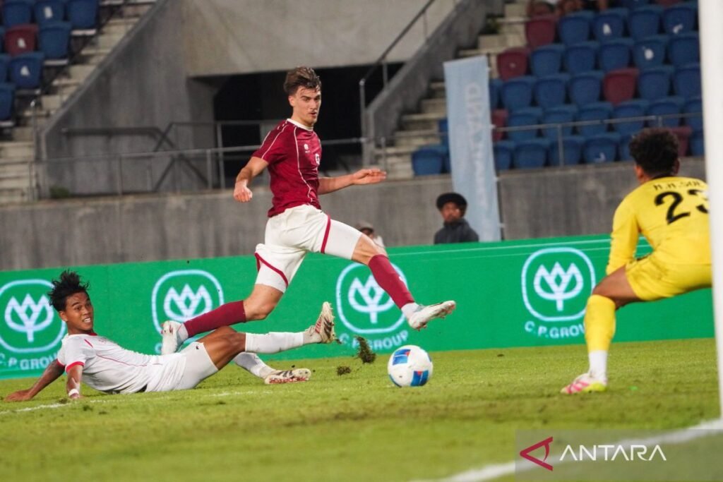 Persija rekrut penyerang muda Mauro Zijlstra untuk pertajam llni depan